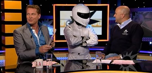 The Stig zet RTL Boulevard op zijn kop met 'spraakmakend' optreden